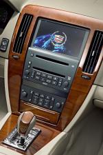 Cadillac STS 2005 года